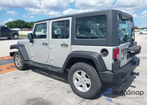 2011 Jeep Wrangler Unlimited Sport Rhd z USA, uszkodzony, nr VIN 1J4BZ3H18BL507348